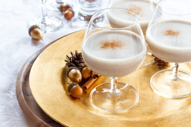 Recipe for Veggnog - Easy Vegan Eggnog with no animal products. Can be made with booze or without. Scrumptious, light and healthy holiday drink with a rich, creamy flavor. #Holidays
